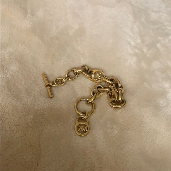 Bracelet - Picture 1 of 1